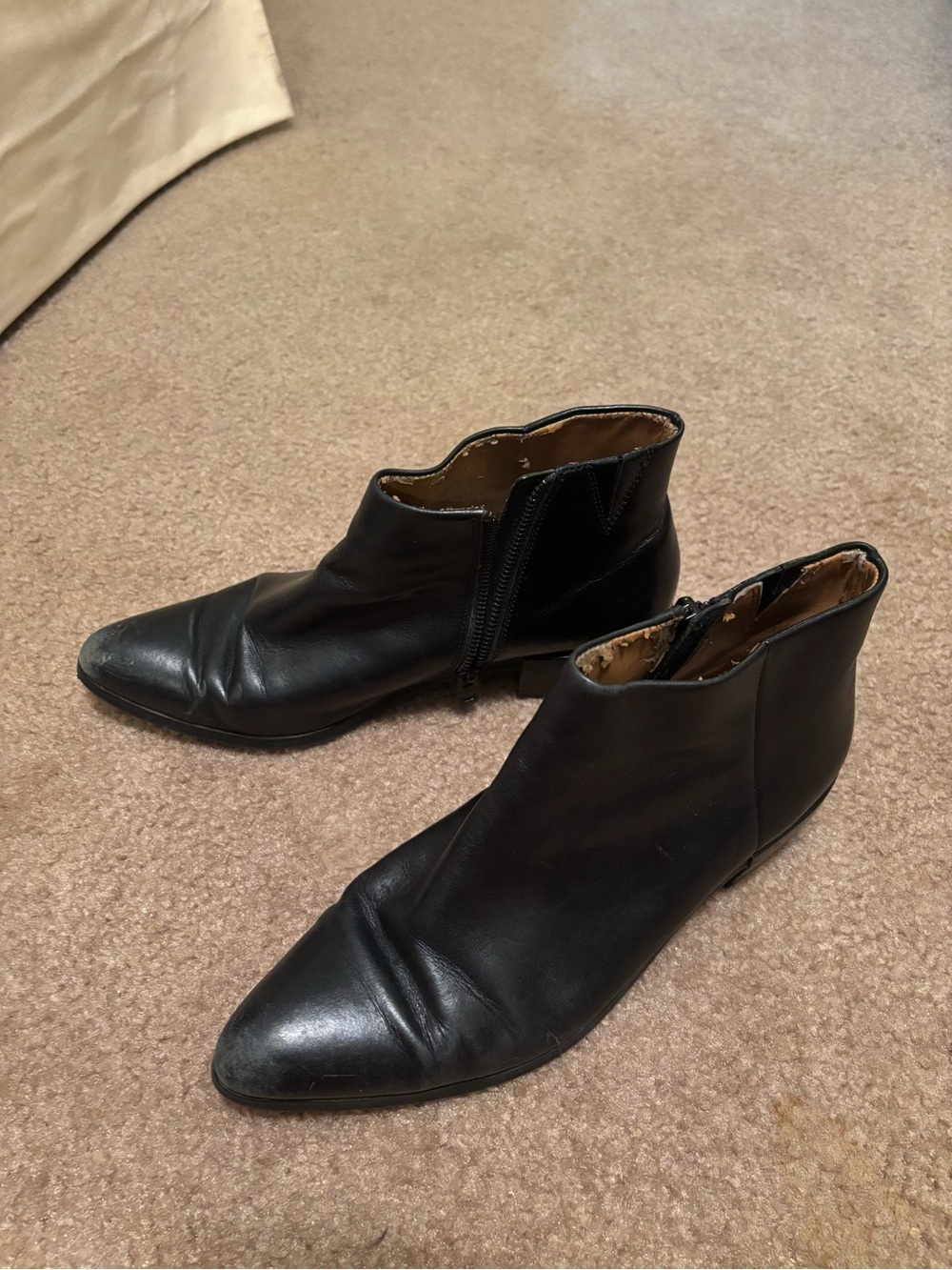 Coach Montana Black Leather Ankle Boots Pointed Toe Booties Size 8B